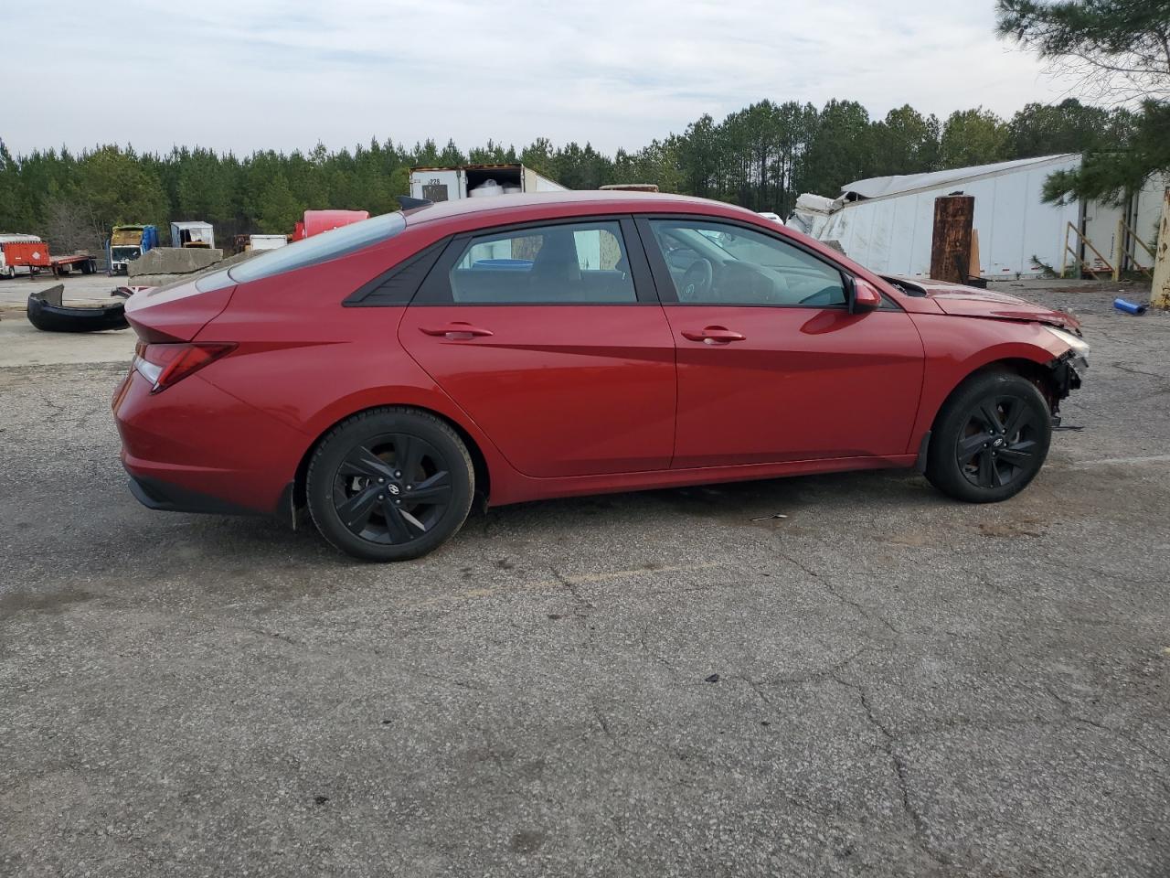 2023 Hyundai Elantra - Image 3