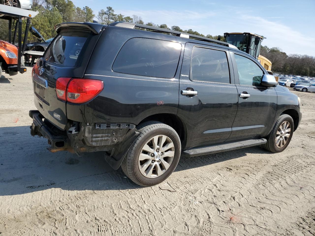 2014 Toyota Sequoia - Image 3