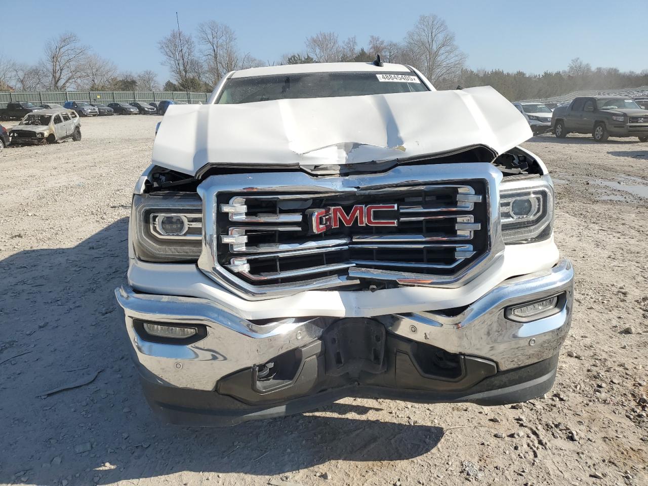2017 GMC Sierra - Image 5