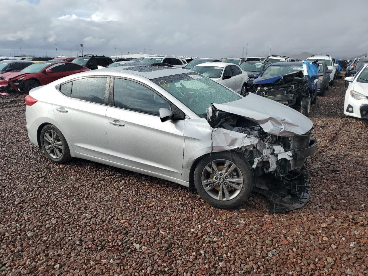 2018 Hyundai Elantra - Image 4