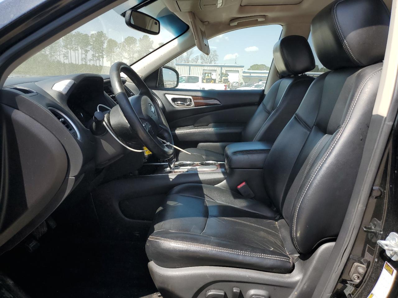 2014 Nissan Pathfinder - Image 7