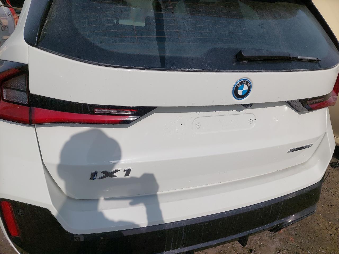 WBY61EF01R5X61906 - 2024 Bmw IX1 - #46968135