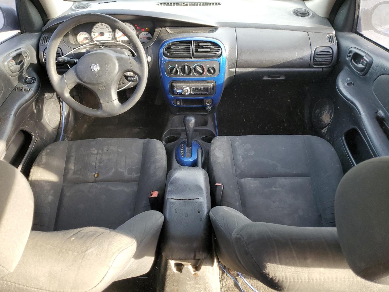 2005 Dodge Neon - Image 8