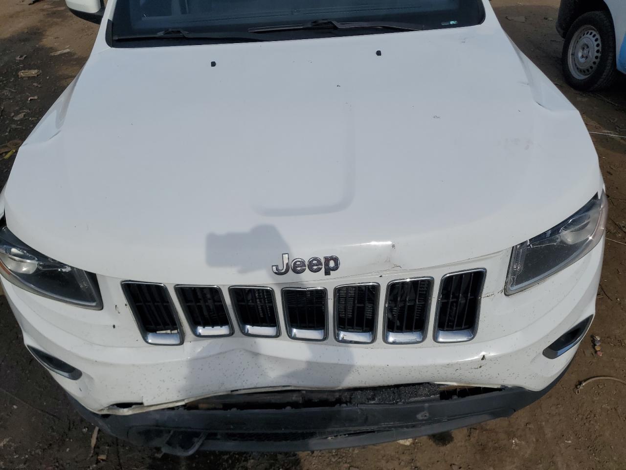 2014 Jeep Grand Cherokee - Image 12