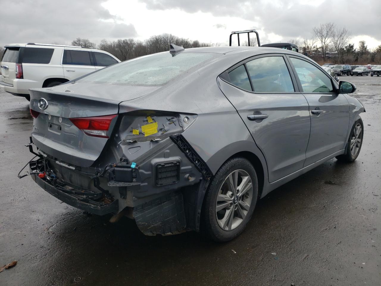2018 Hyundai Elantra - Image 3