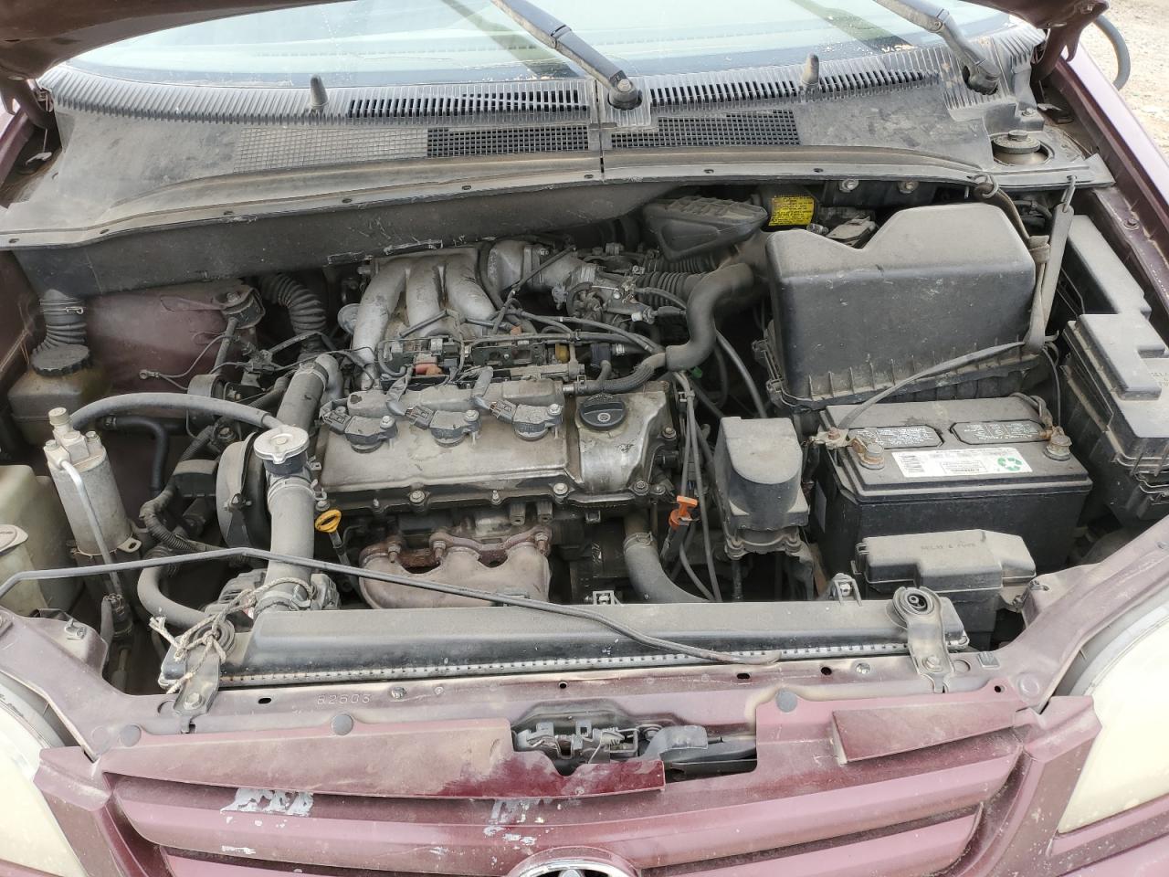 2002 Toyota Sienna - Image 13