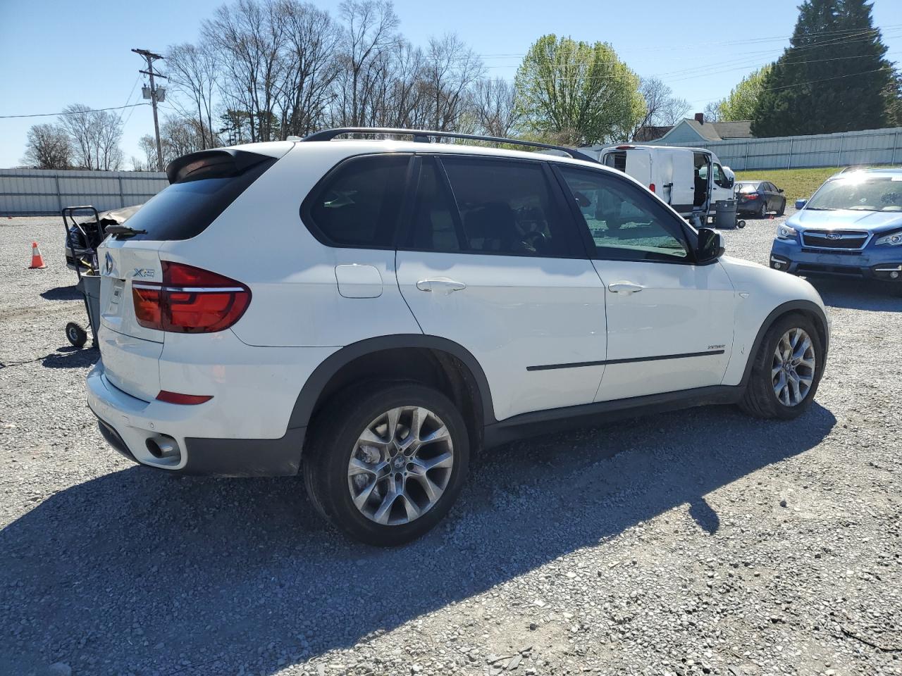 2011 BMW X5 - Image 3
