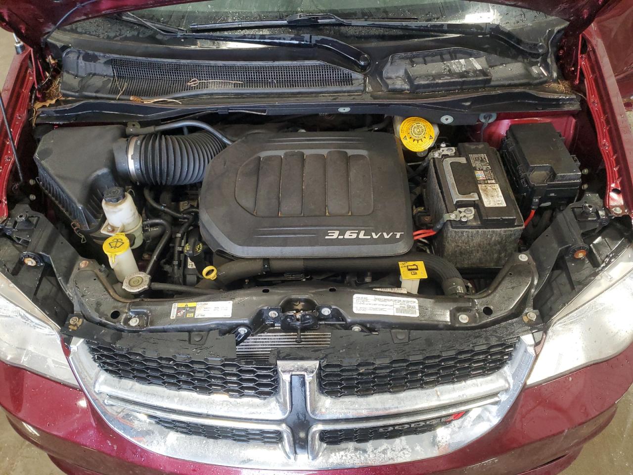 2017 Dodge Caravan - Image 12
