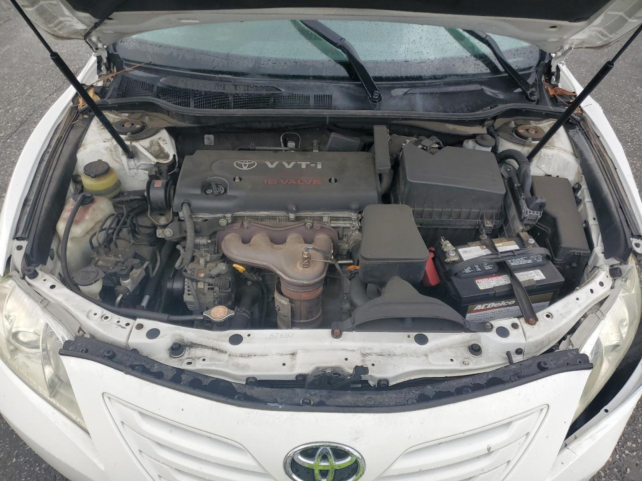 2009 Toyota Camry - Image 12