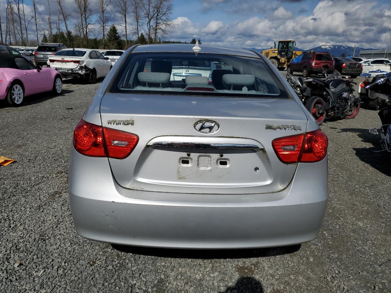 2009 Hyundai Elantra - Image 6
