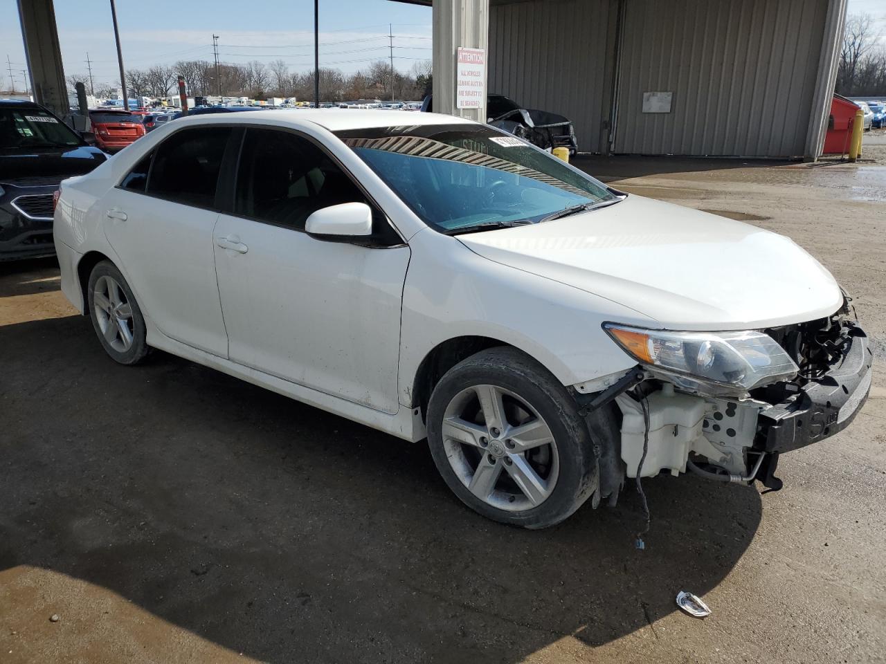 2013 Toyota Camry - Image 4