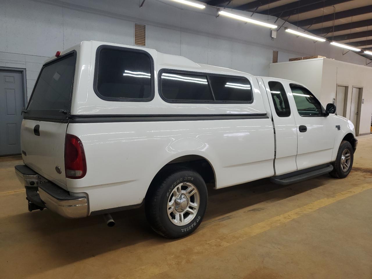 2001 Ford F-150 - Image 3