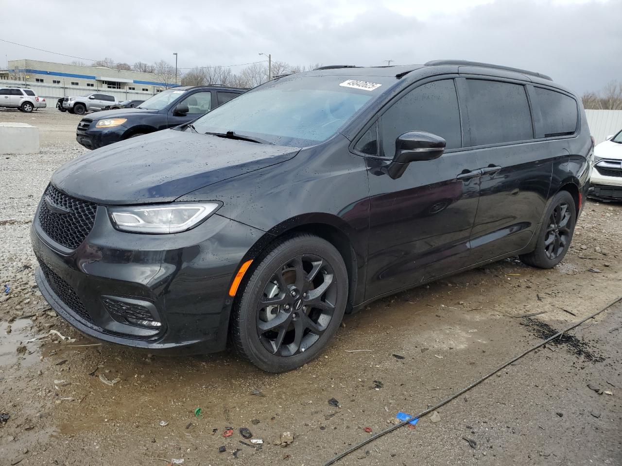 2022 Chrysler Pacifica Limited for Sale in Louisville, KY - Hail