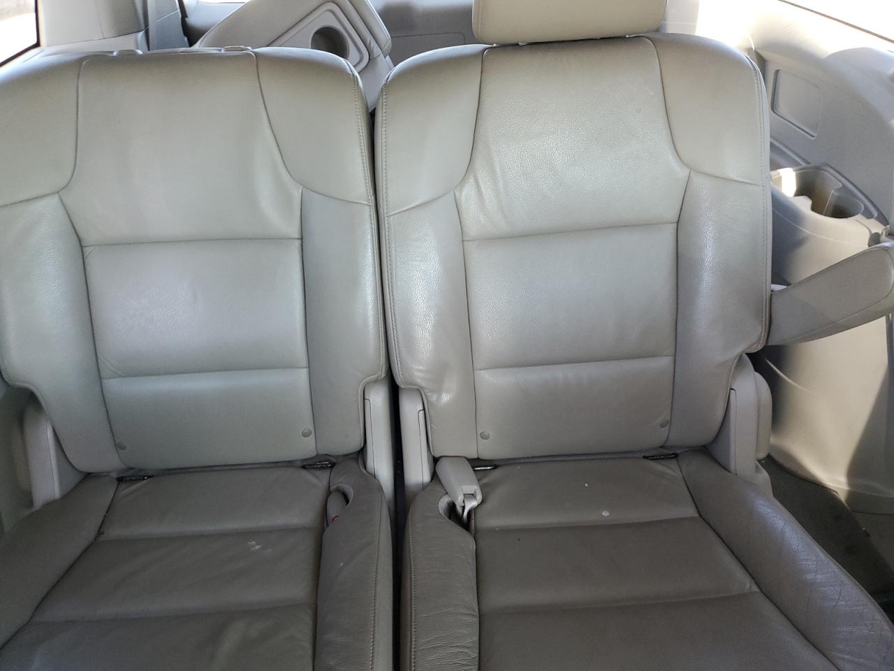 2013 Honda Odyssey - Image 10