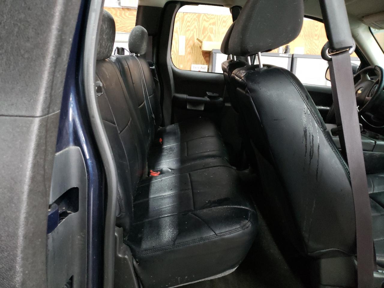 2011 Chevrolet Silverado - Image 10