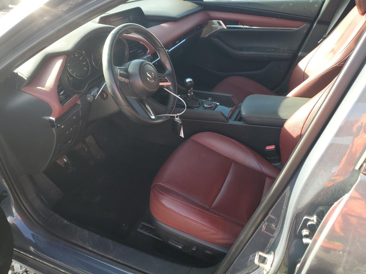 2020 Mazda 3 - Image 7