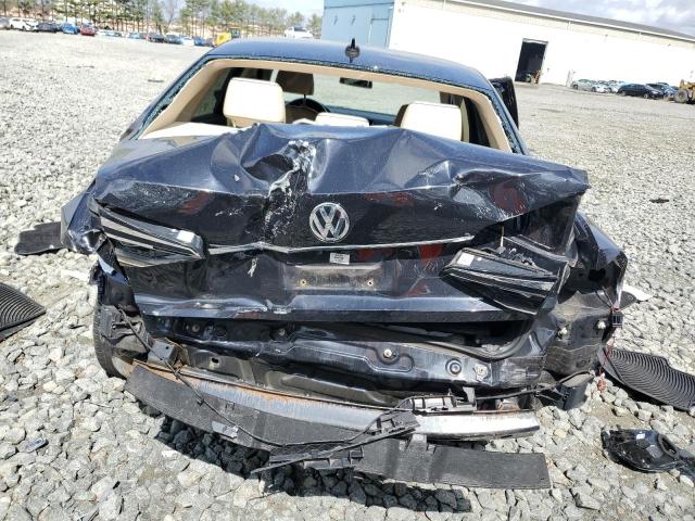  VOLKSWAGEN PASSAT 2017 Черный