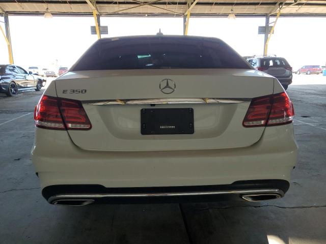 Sedans MERCEDES-BENZ E-CLASS 2016 Biały