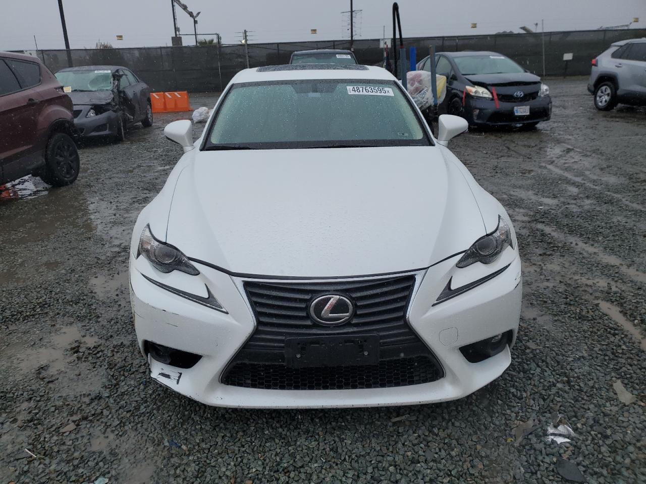2016 Lexus IS - Image 5