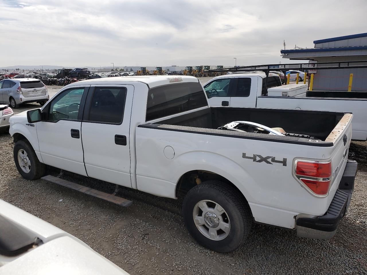 2009 Ford F-150 - Image 2