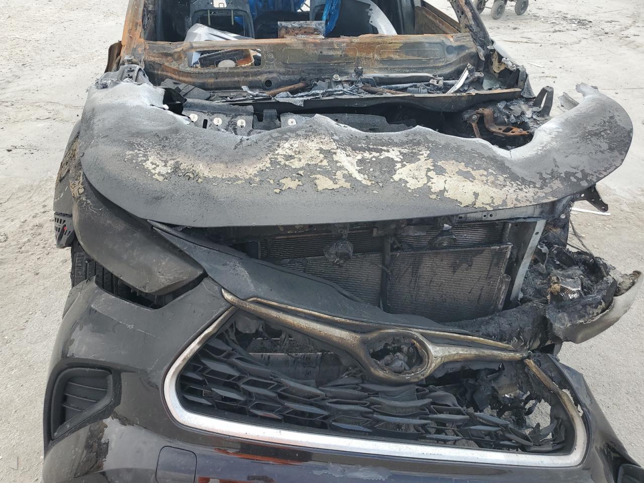 2021 Toyota Highlander L VIN: 5TDCZRAH6MS057978 Lot: 49118145