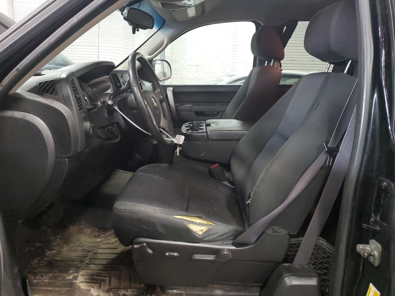 2011 Chevrolet Silverado - Image 7