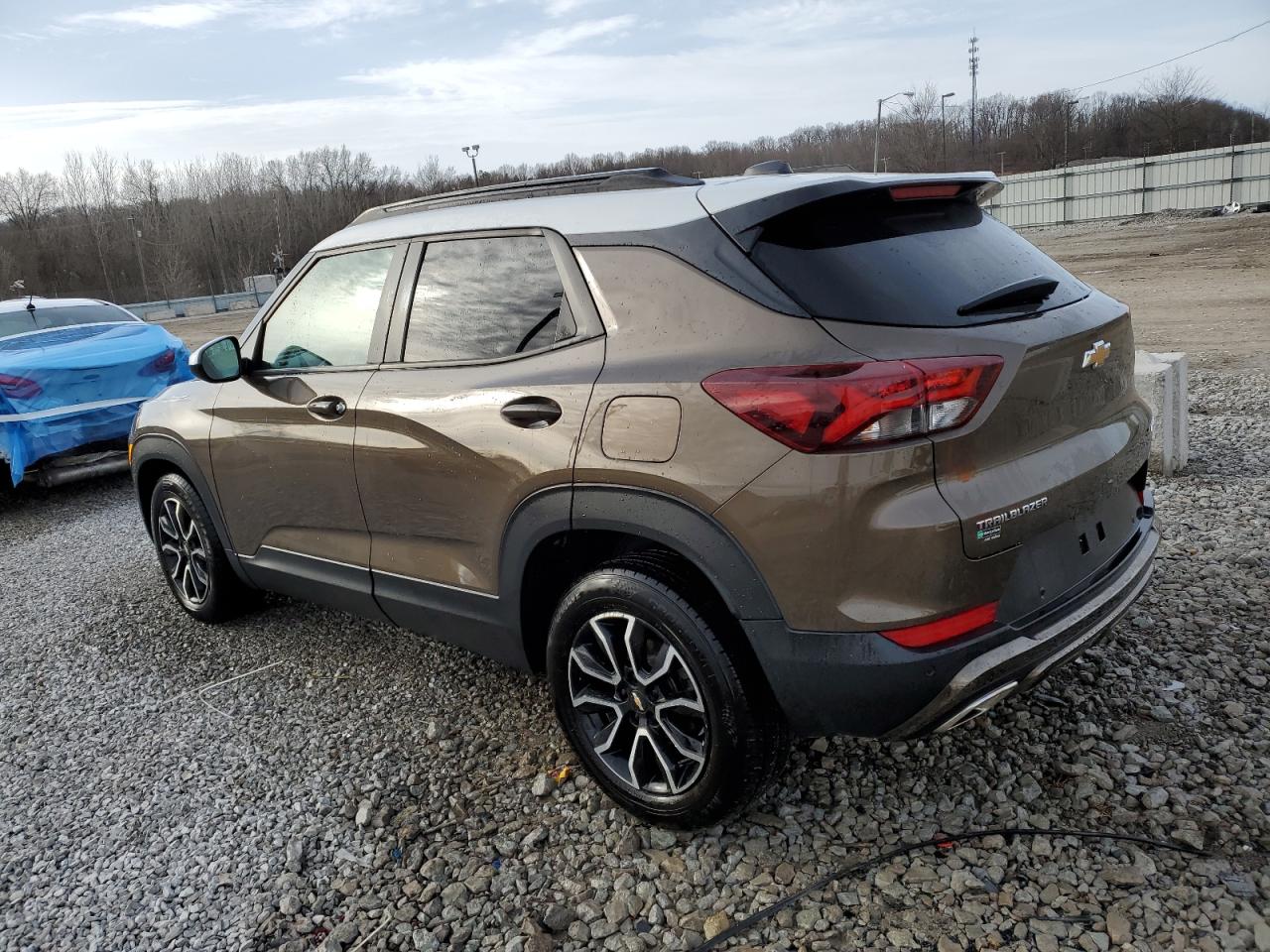 2021 Chevrolet TrailBlazer - Image 2