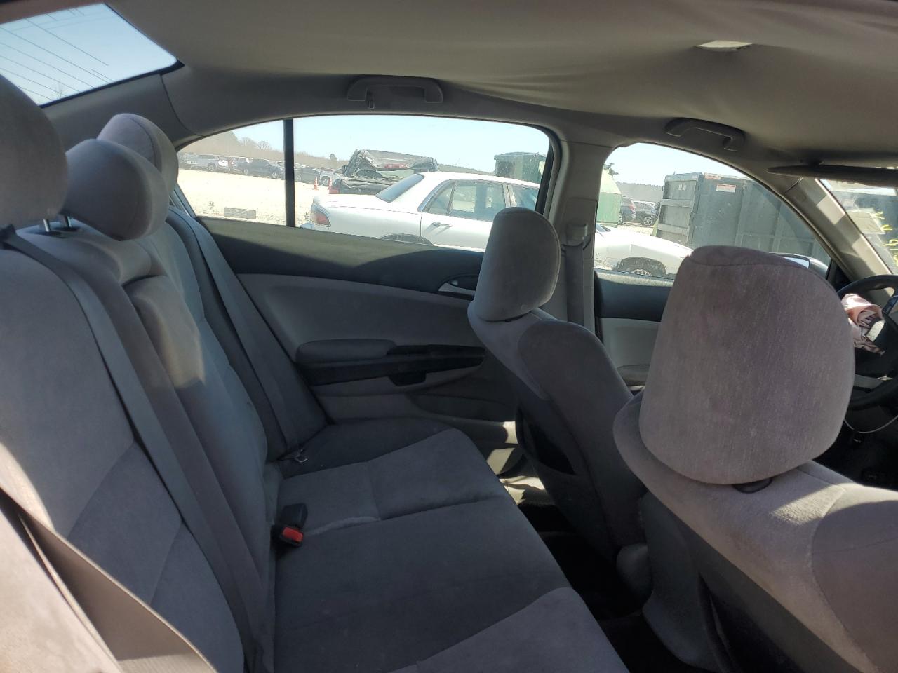 2009 Honda Accord - Image 10