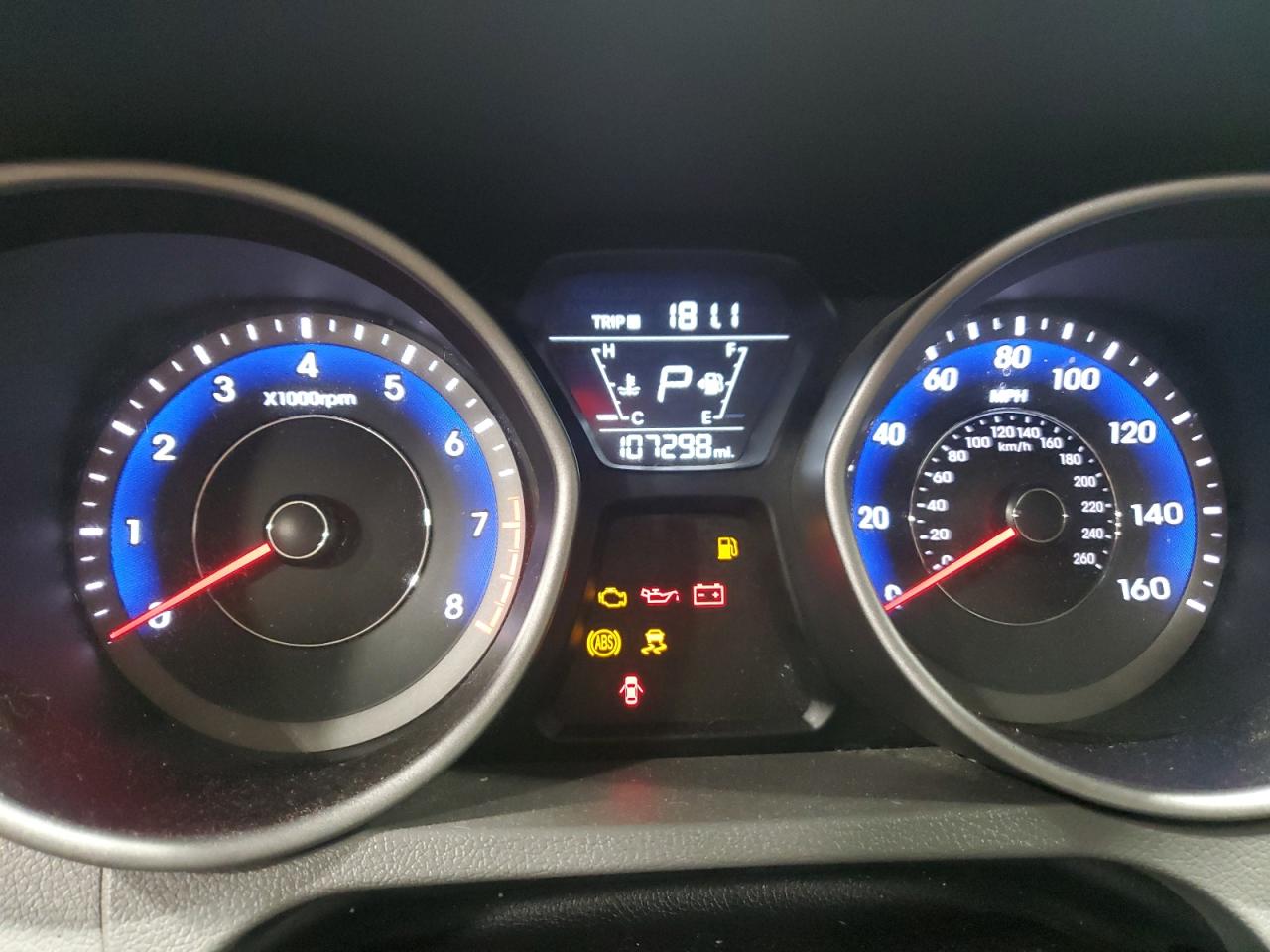 2014 Hyundai Elantra - Image 9