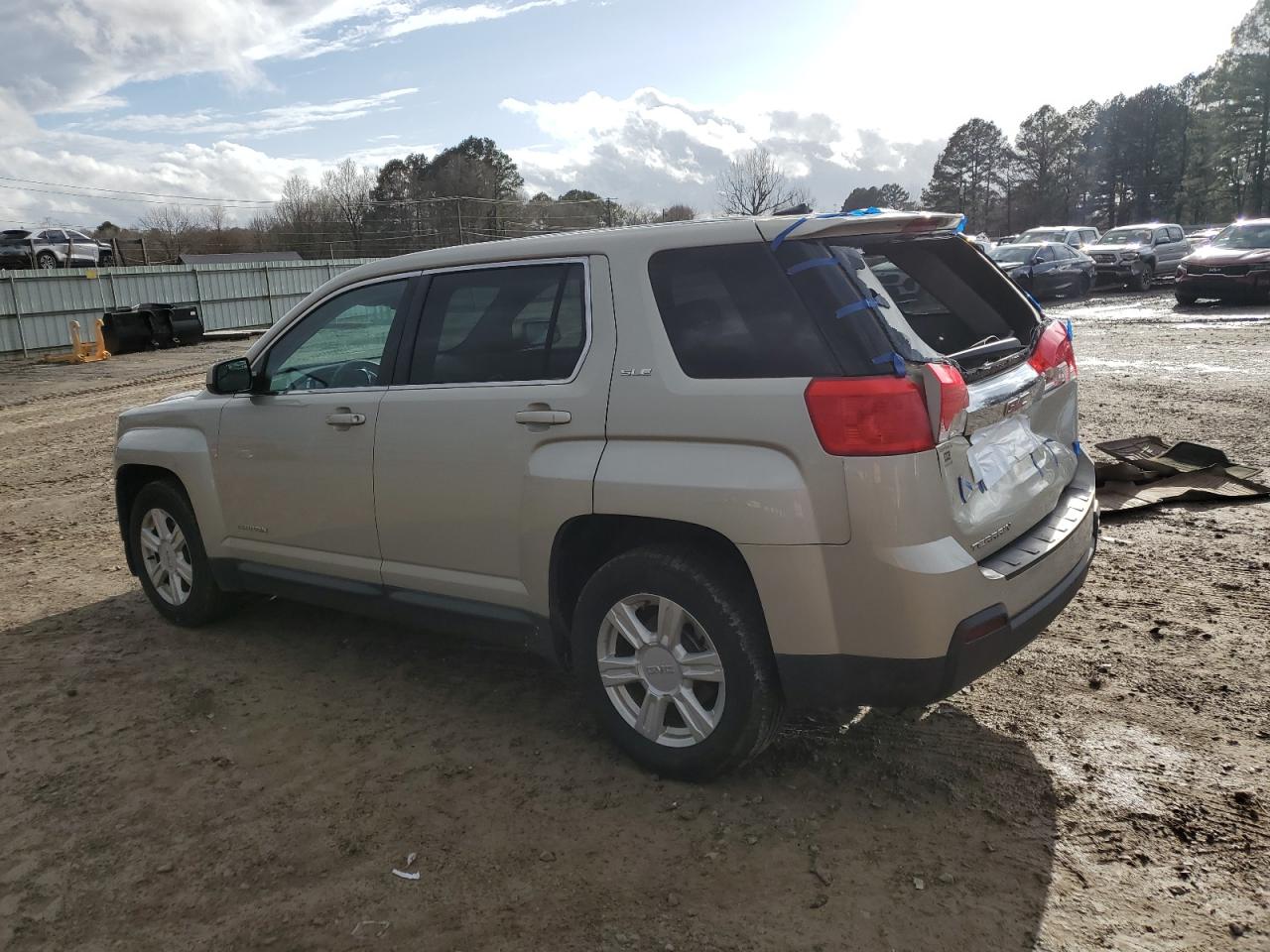 2014 GMC Terrain - Image 2