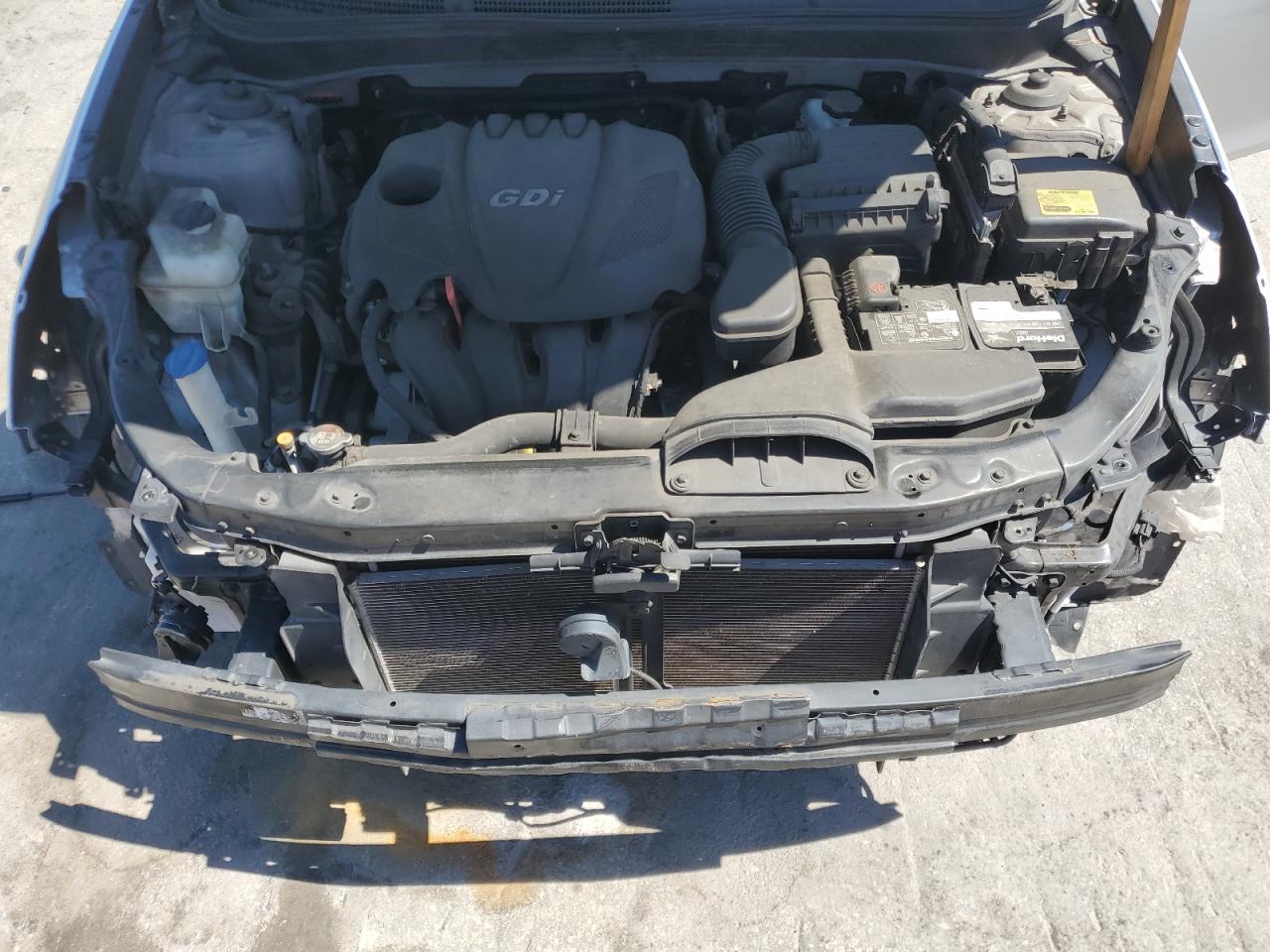 2014 Hyundai Sonata - Image 11