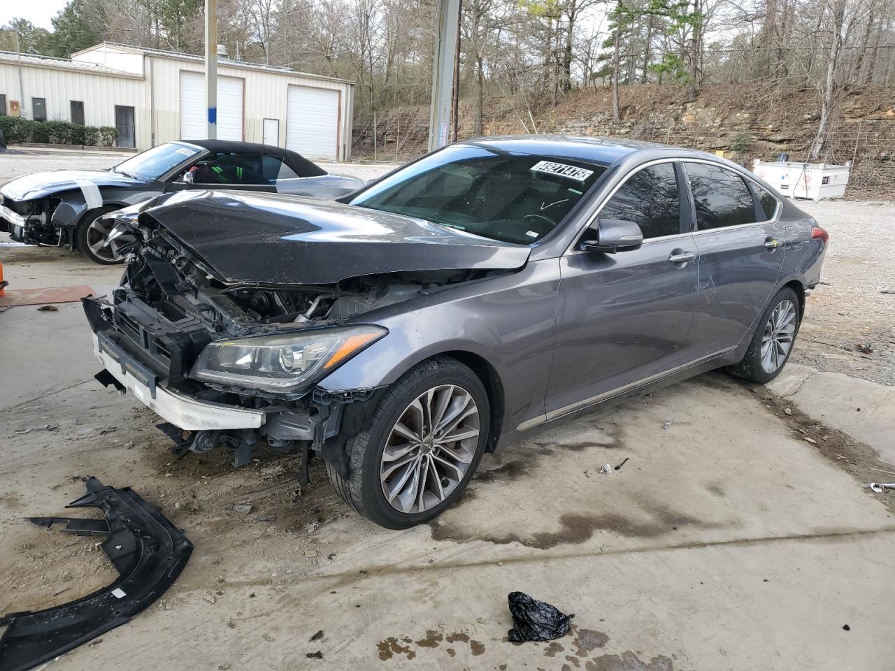 2015 Hyundai Genesis 3.8L for Sale in Hueytown, AL - Front End