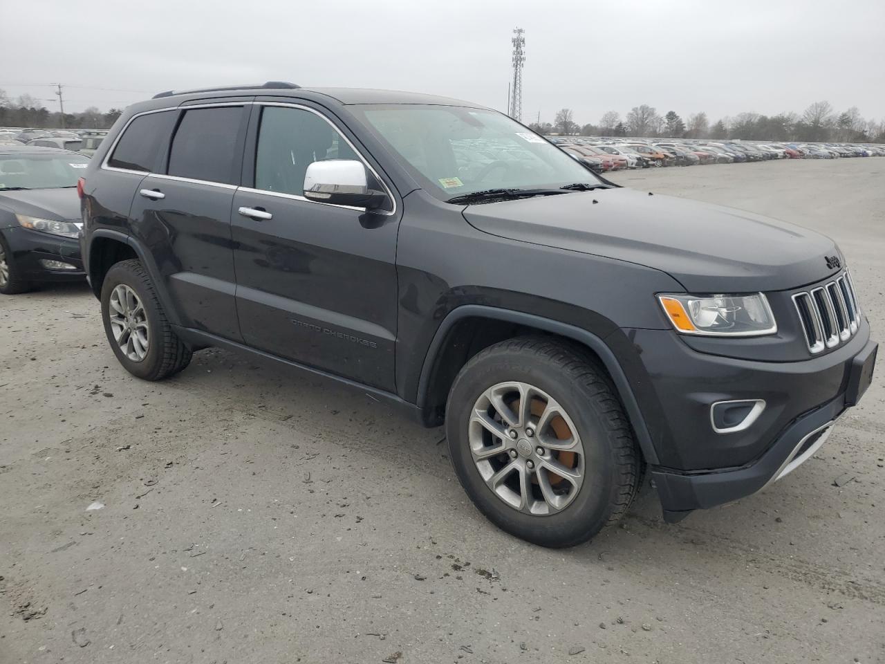 2015 Jeep Grand Cherokee - Image 4