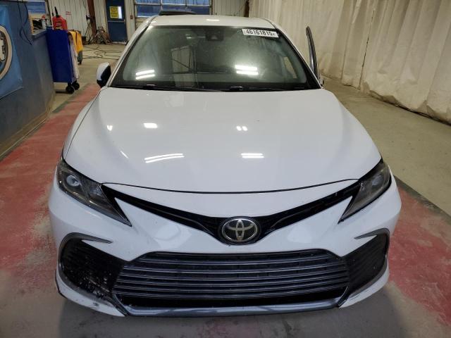  TOYOTA CAMRY 2021 Белый