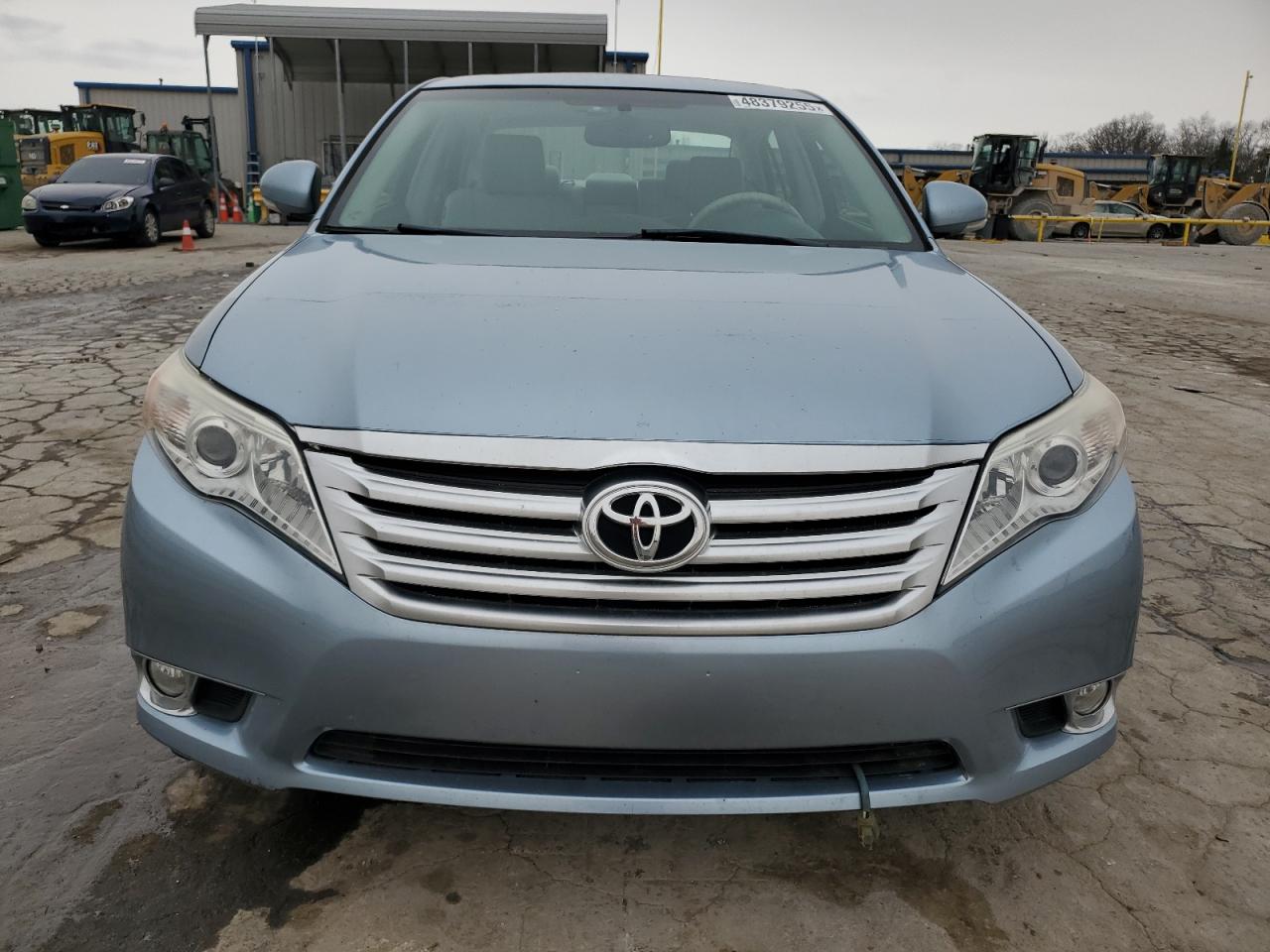 2012 Toyota Avalon - Image 5