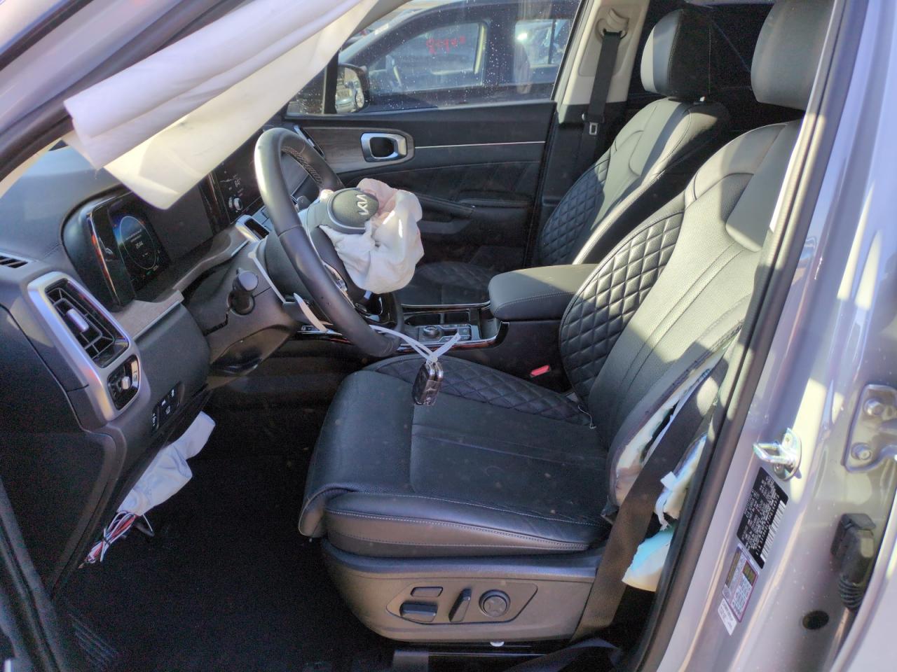 2023 Kia Sorento - Image 7