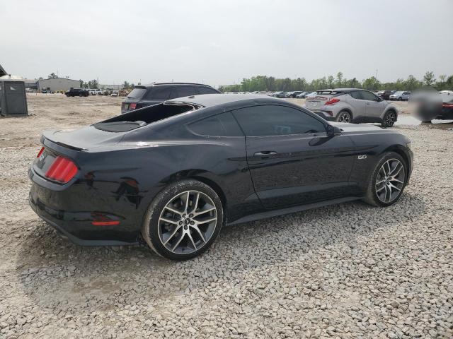  FORD MUSTANG 2017 Czarny