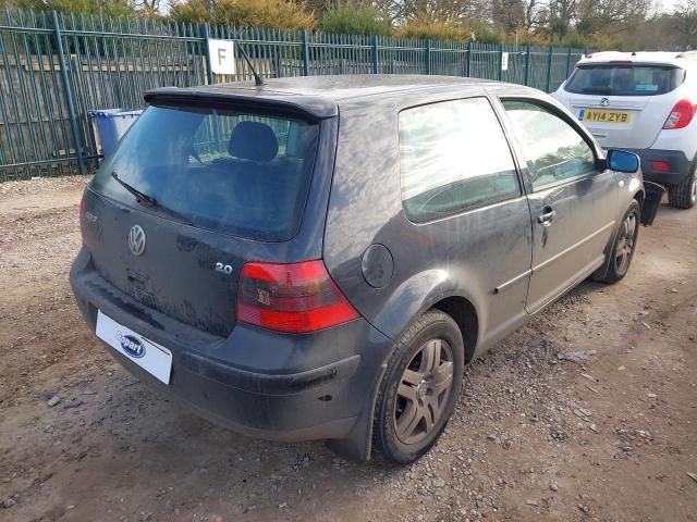 2001 VOLKSWAGEN GOLF GTI (