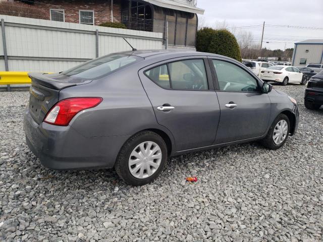  NISSAN VERSA 2018 Szary