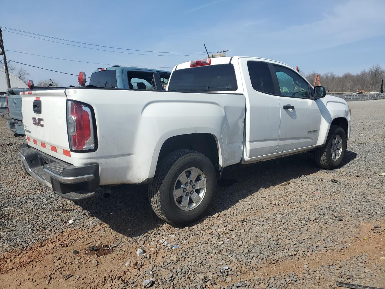 2018 GMC Canyon - Image 3