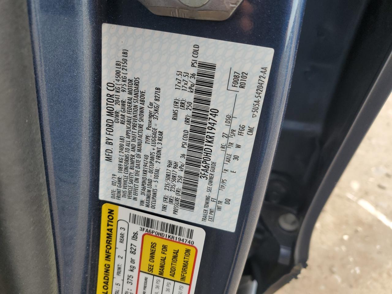 2019 Ford Fusion - Image 14