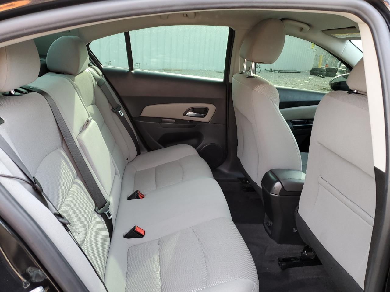2014 Chevrolet Cruze - Image 10