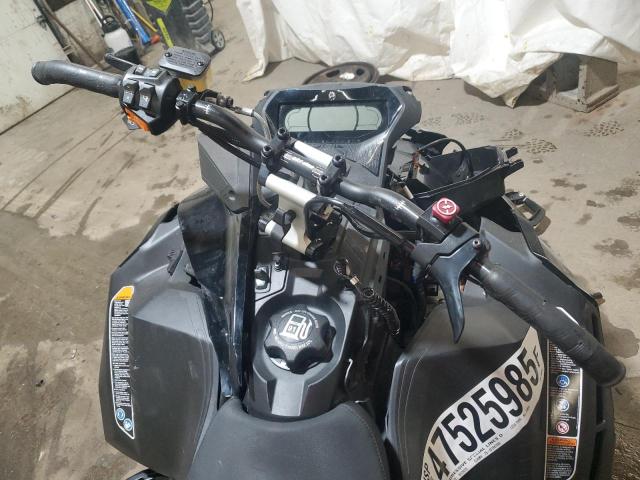 2023 SKIDOO RENEGADE