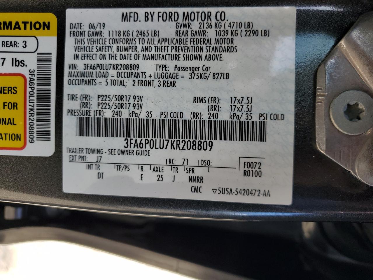 2019 Ford Fusion - Image 12