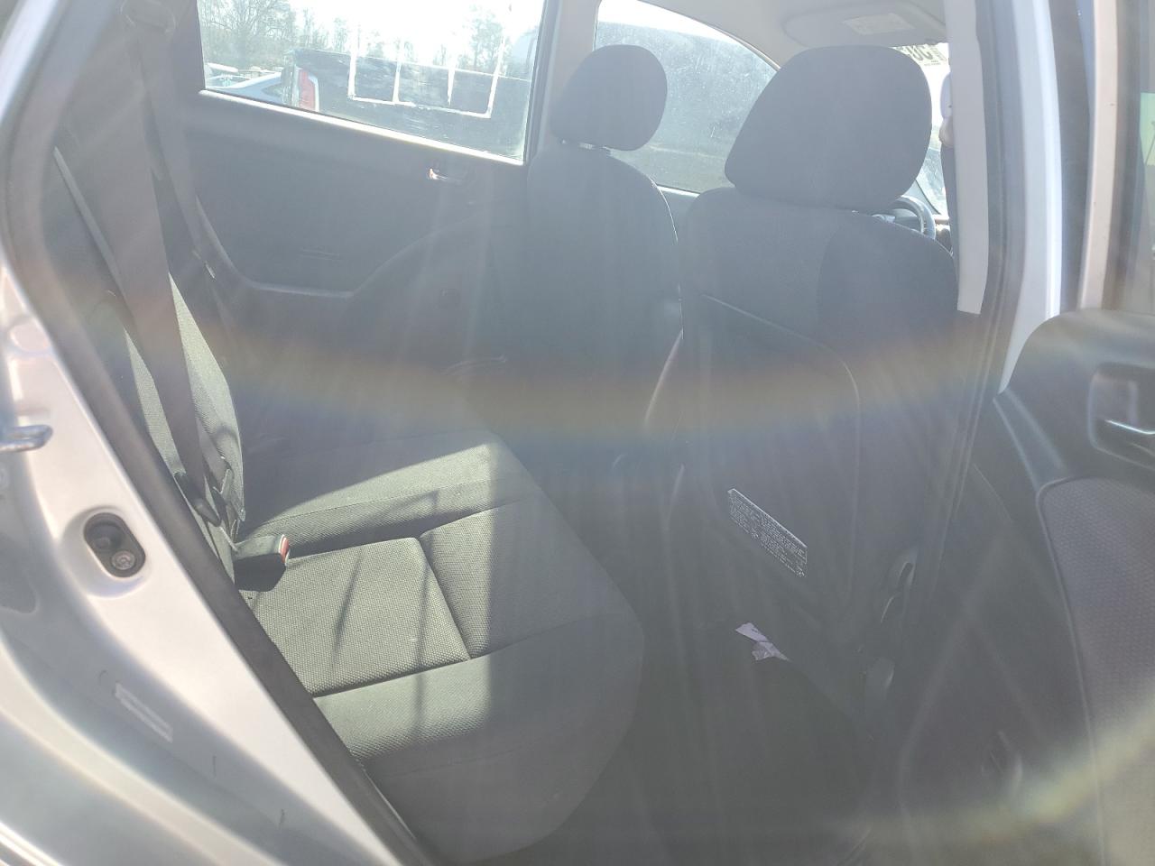 2004 Toyota Corolla Matrix Xr VIN: 2T1KR32E94C295992 Lot: 54340355