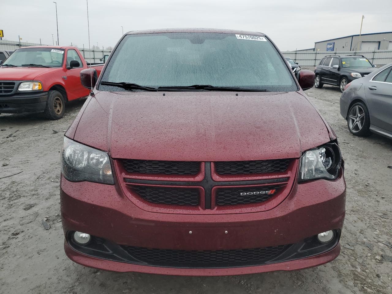 2019 Dodge Caravan - Image 5