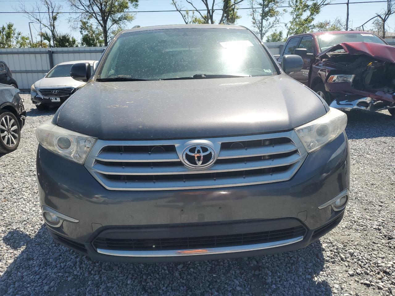 2012 Toyota Highlander - Image 5
