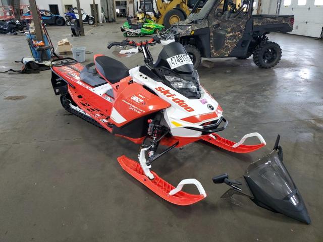 2020 Skidoo Backcountr