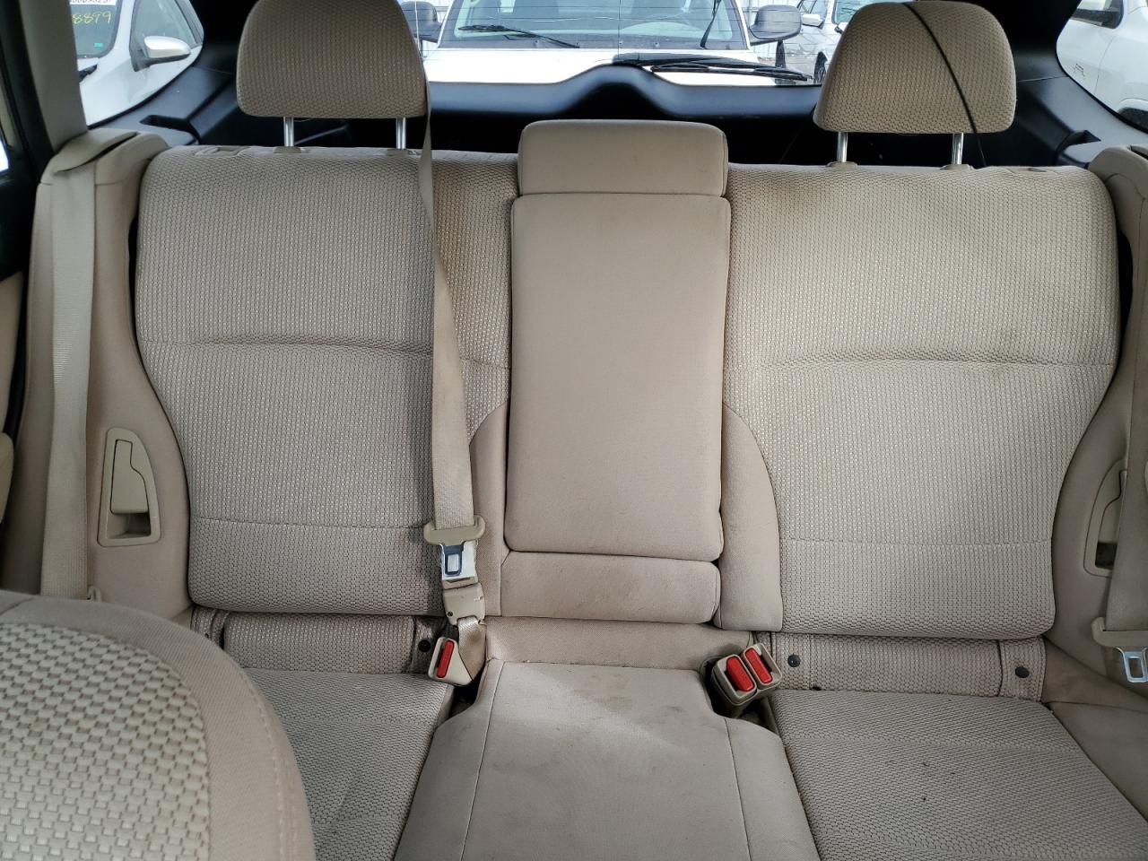 2015 Subaru Outback - Image 10