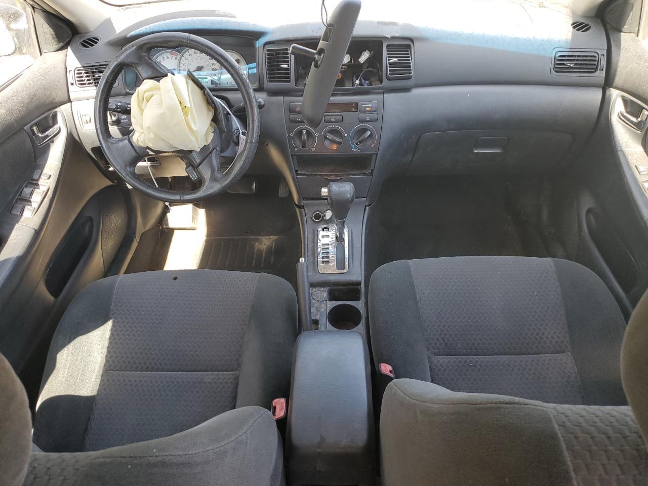 2005 Toyota Corolla - Image 8